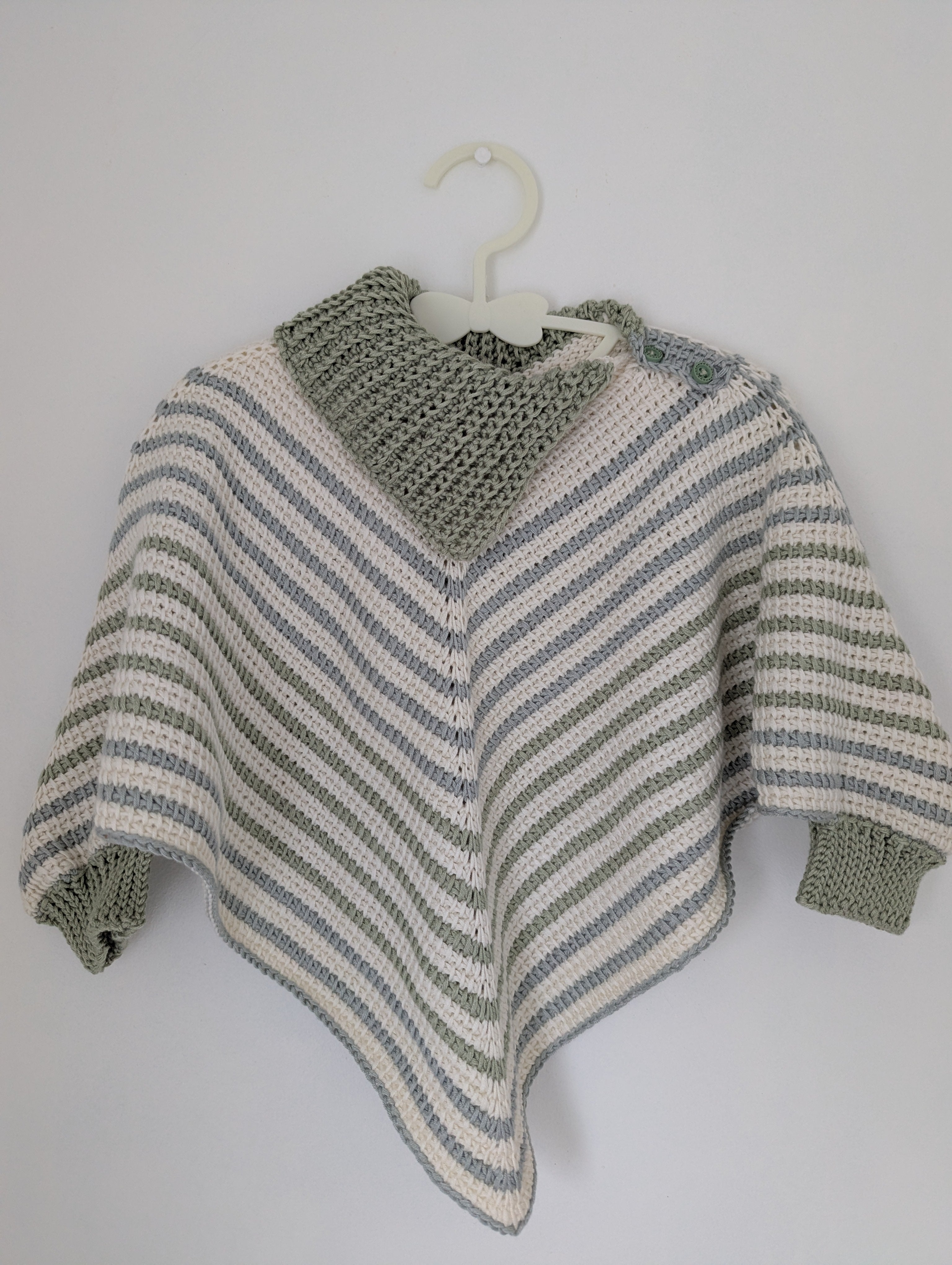 Tiny Poncho PDF Pattern 12-24mo